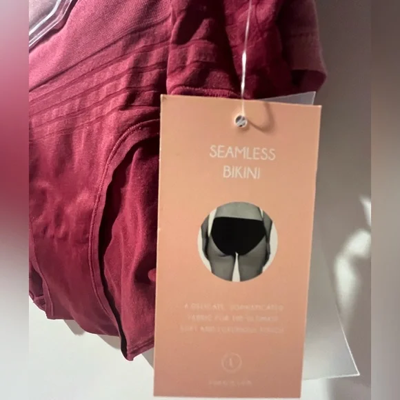 Yummie Seamless Stretch Soft Bikini/Underwear 3 pc Set in solid colors - Picture 8 of 9